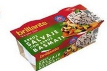 Ensalada de tomate y lechuga con mejillones al natural y 1 vasito de arroz salvaje.